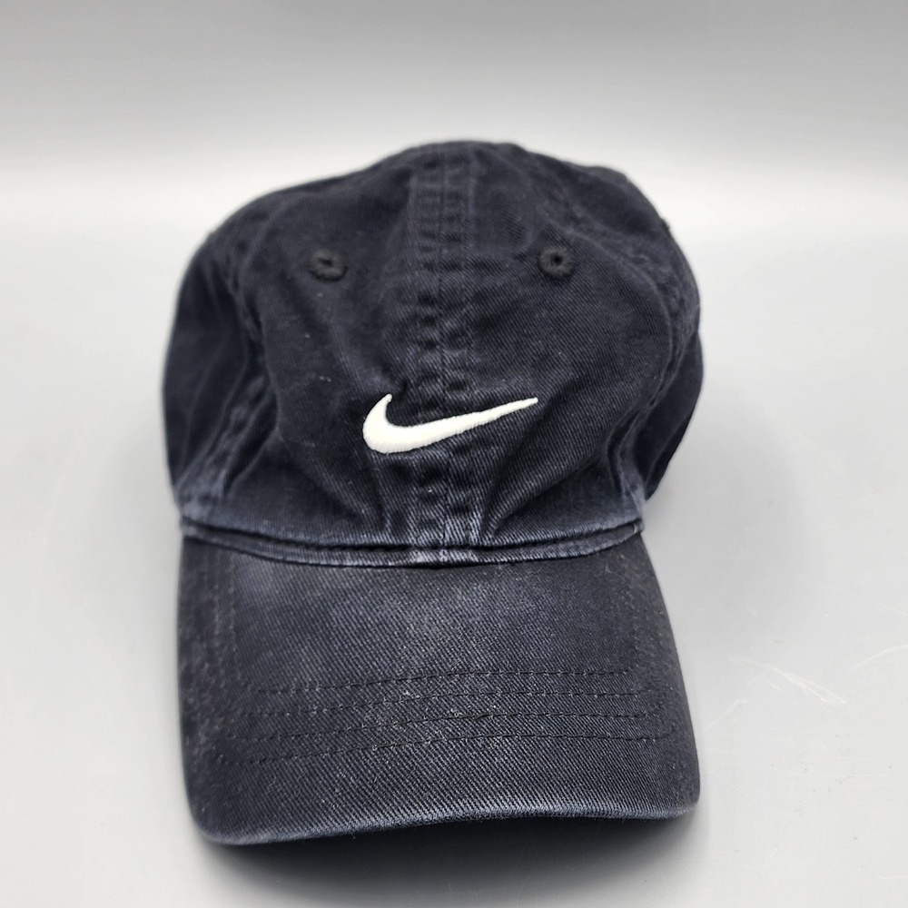 Nike Unisex Infant Baby Adjustable Baseball Hat  Black White‎ Swoosh Classic